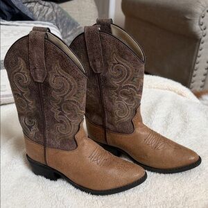 Old West Kids Tan and Brown Cowboy Boots
